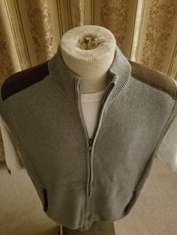 New Chaps Sleeveless Sweater Vest