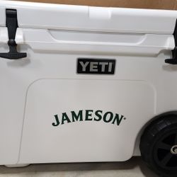 Hielera yeti nueva for Sale in Socorro, TX - OfferUp