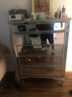 Dresser in great condition