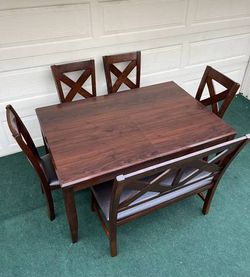 6-PC SOLID WOOD DINING SET (TABLE WITH EXTENSION LEAF, LARGE PADDED BENCH AND 4 PADDED CHAIRS)