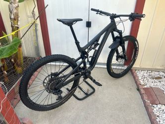 Rocky Mountain Altitude 27.5 Medium Full Suspension