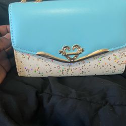 Cute Mini Purse ✨ Crossbody w/ Gold Chain – Multiple Colors