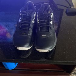 Basketball Shoes 