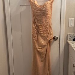 NEW Gold Sequin Gown with Small Train - Size Medium