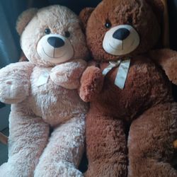 2 NEW 3 FOOT PLUSH TEDDY BEARS