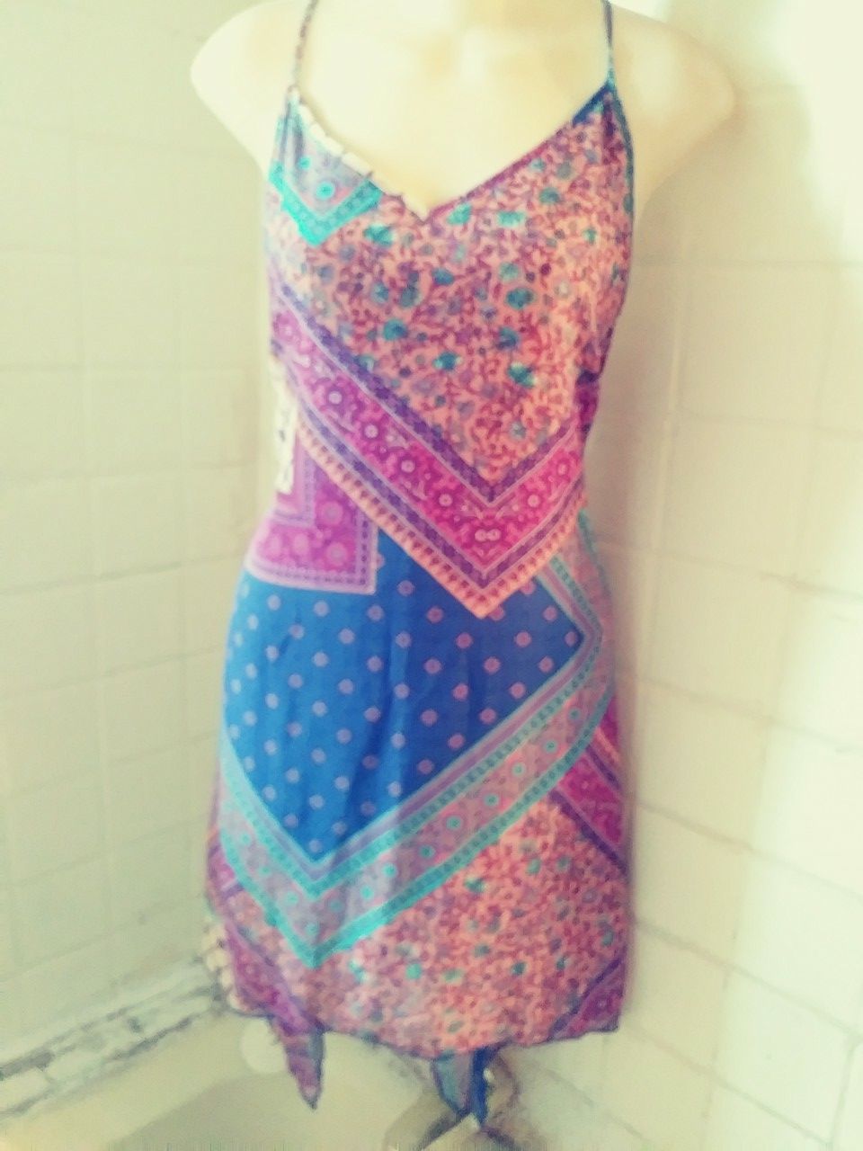 Gypsy dress. Drsidned as if a scarf really cool