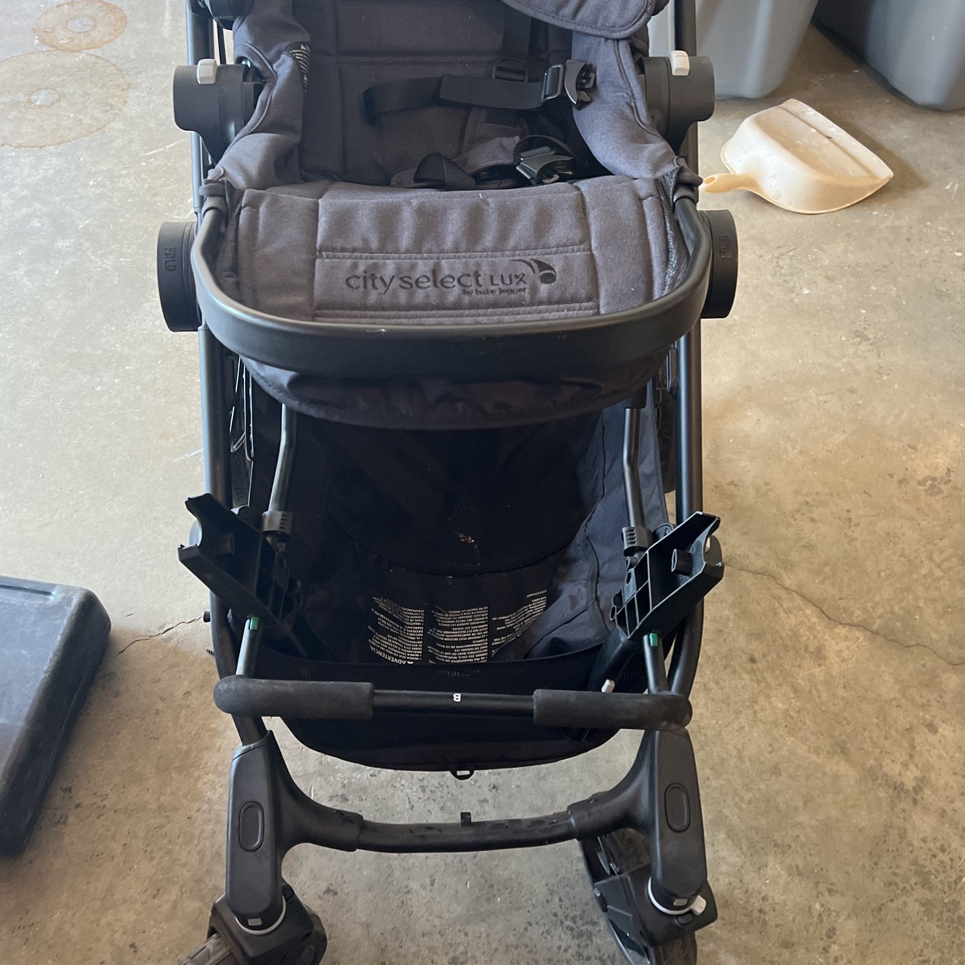 City Select LUX DOUBLE STROLLER (comes W/adapter For Second Seat