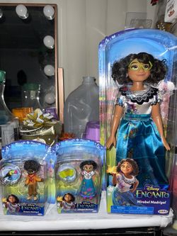 Disney Encanto Figures 