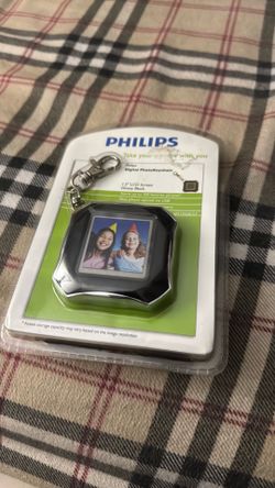 Digital photo keychain