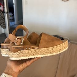 Women’s Shoes