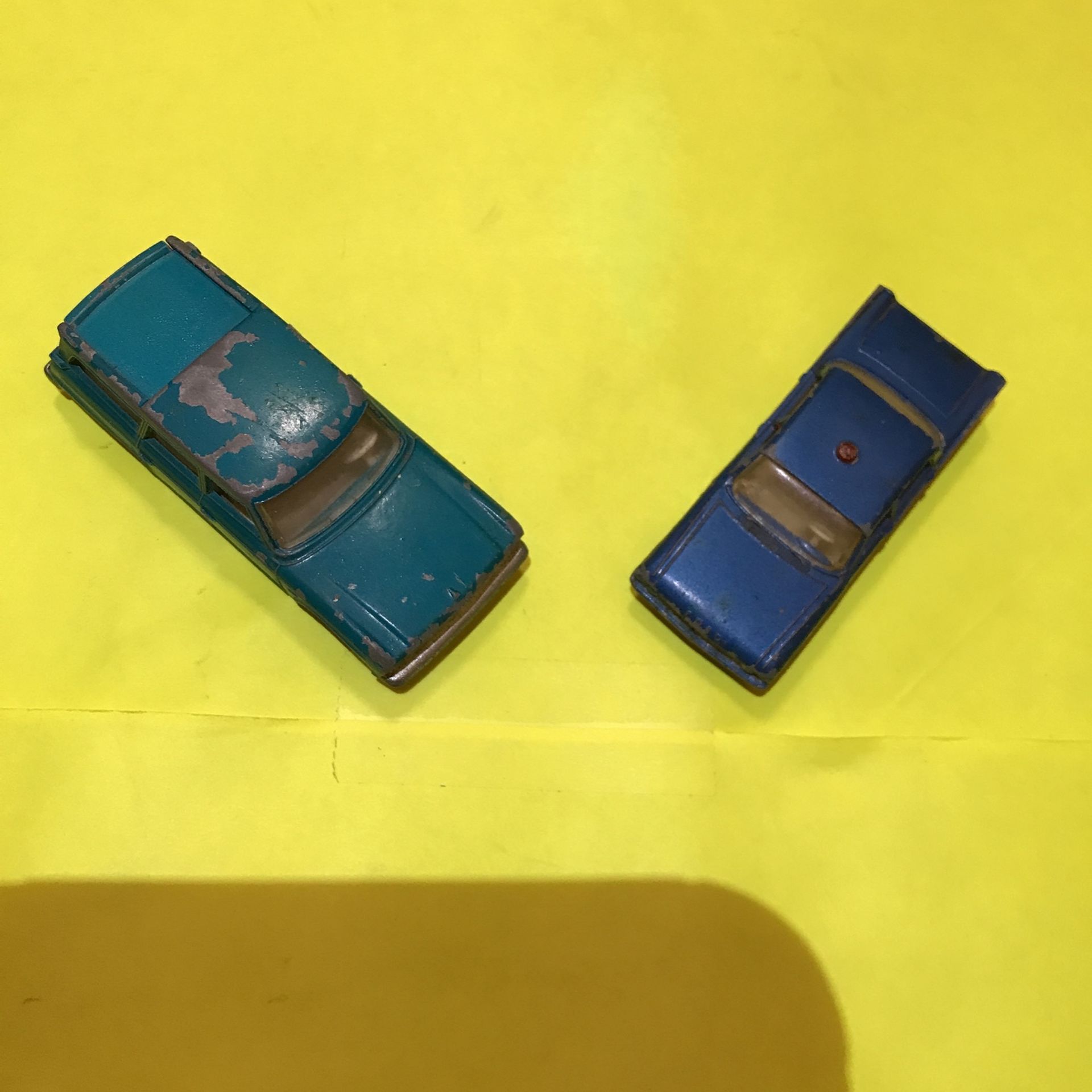 To matchbox Lindsay England one Ford Fairlane fire chief car blue rare and one Studebaker lark Wagoneer two cars for $30