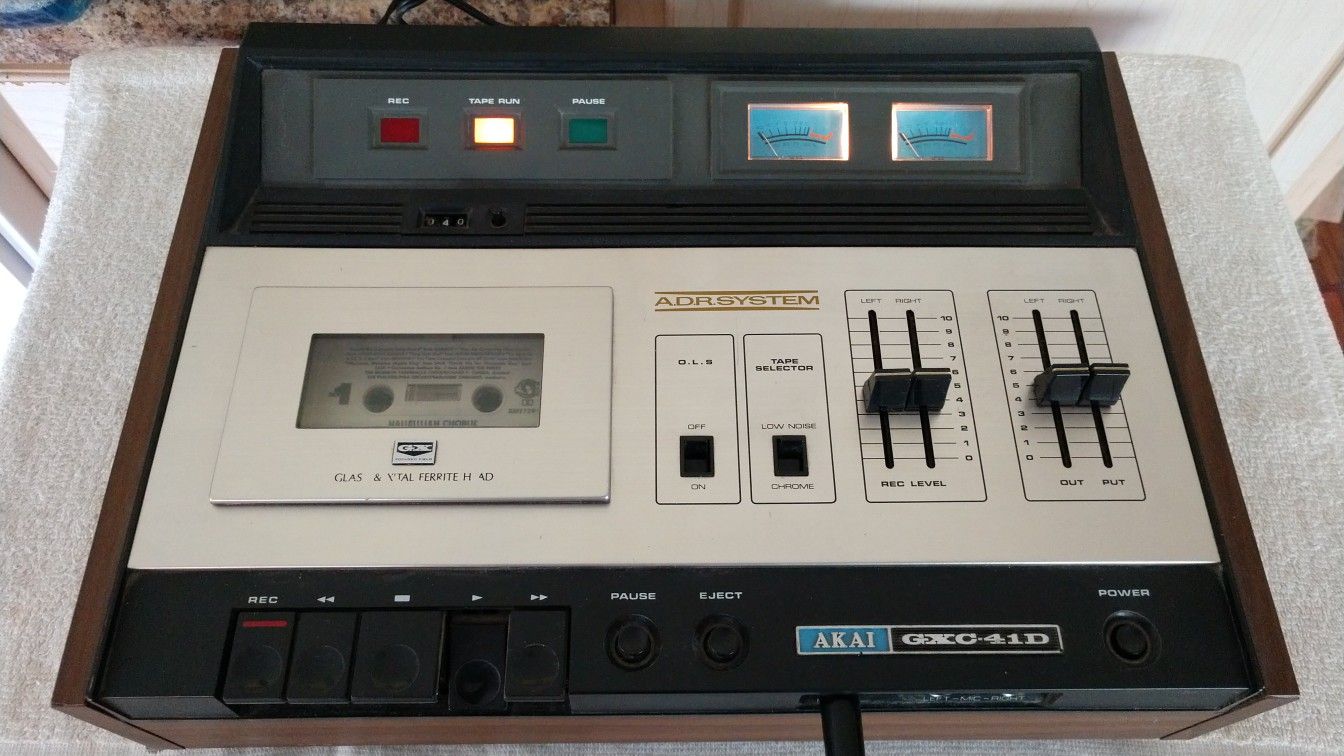 Vintage AKAI Cassette Tape Deck Player Recorder
