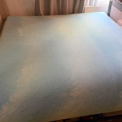 LIKE NEW Memory Foam Mattress Topper - KING 