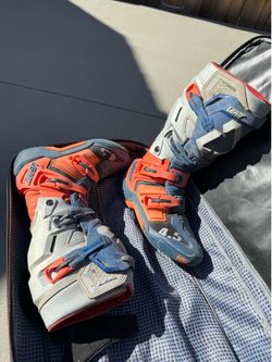Dirt bike gear