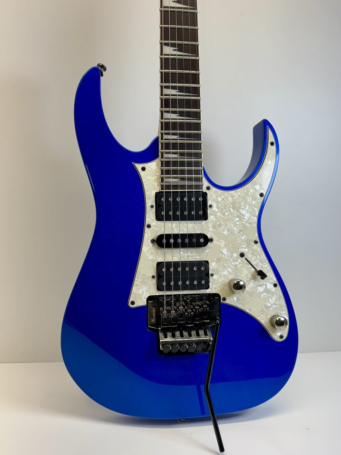 Gorgeous Ibanez RG450DX Electric Guitar Starlight Blue (Mint Condition)