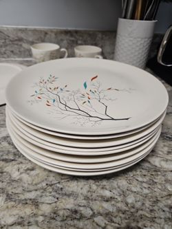 Vintage "SouthWind" pattern design by Viktor Schreckengost 10 dinner  plates plus other pieces