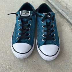 Converse Size 6-never Worn
