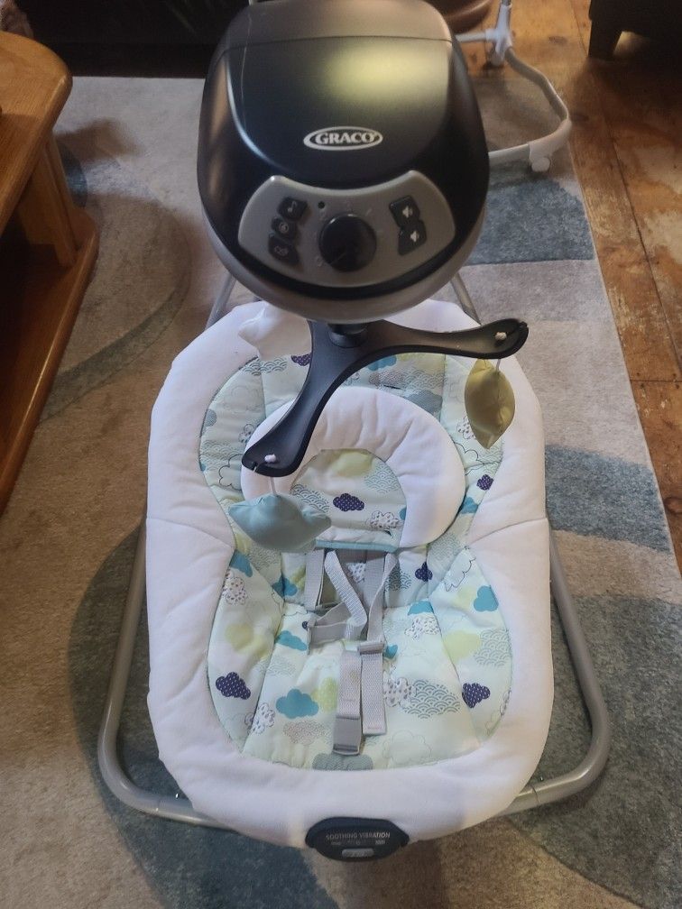 Graco Baby Swing