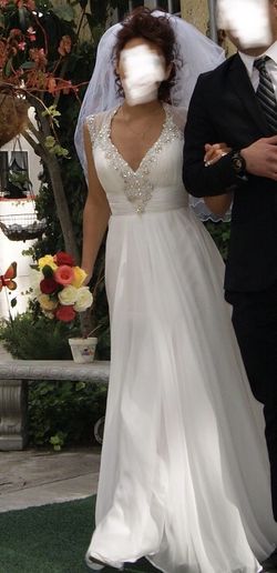 Wedding Dress, beautiful, high quality, fits perfectly, Size Small