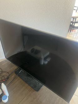 Vizio TV with ROKU