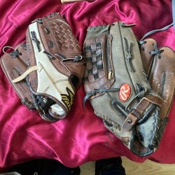 Baseball gloves