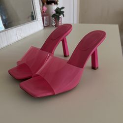 Size 7 Pink heels