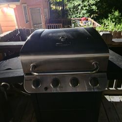 Gas Grill w/ cover and propane tank