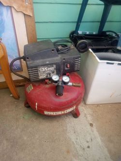 Good porter cable 6 gal air compressor works great no.leaks