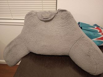 Pillow with arms like new
