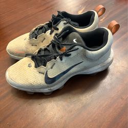 Nike baseball cleats youth