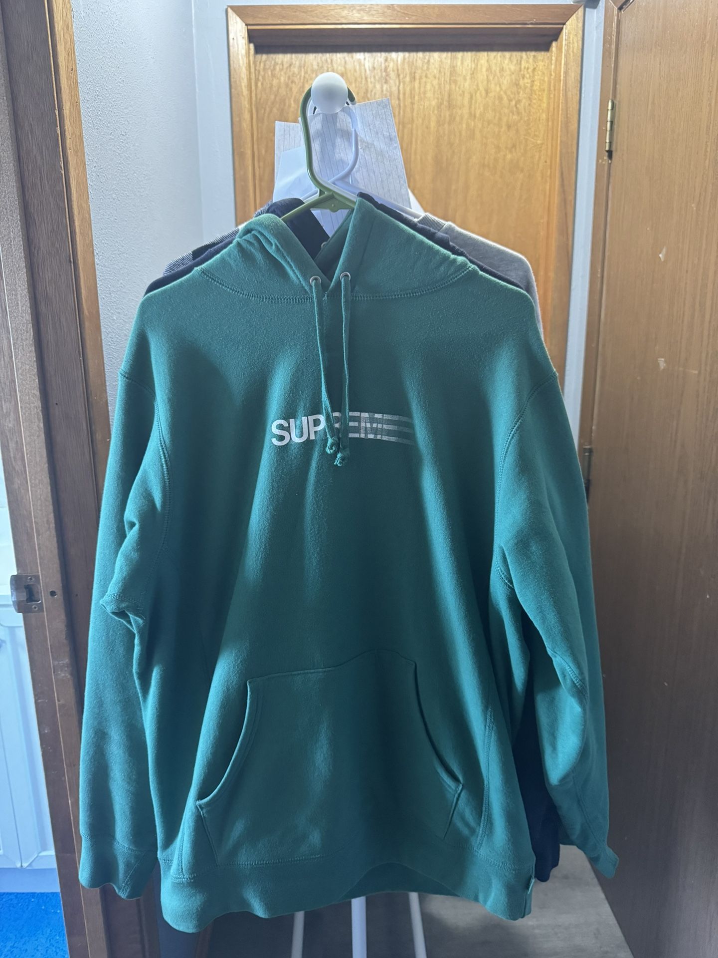 Supreme Motion Logo Hoodied Sweatshirt - L