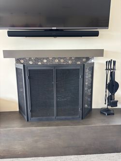 Fireplace screen