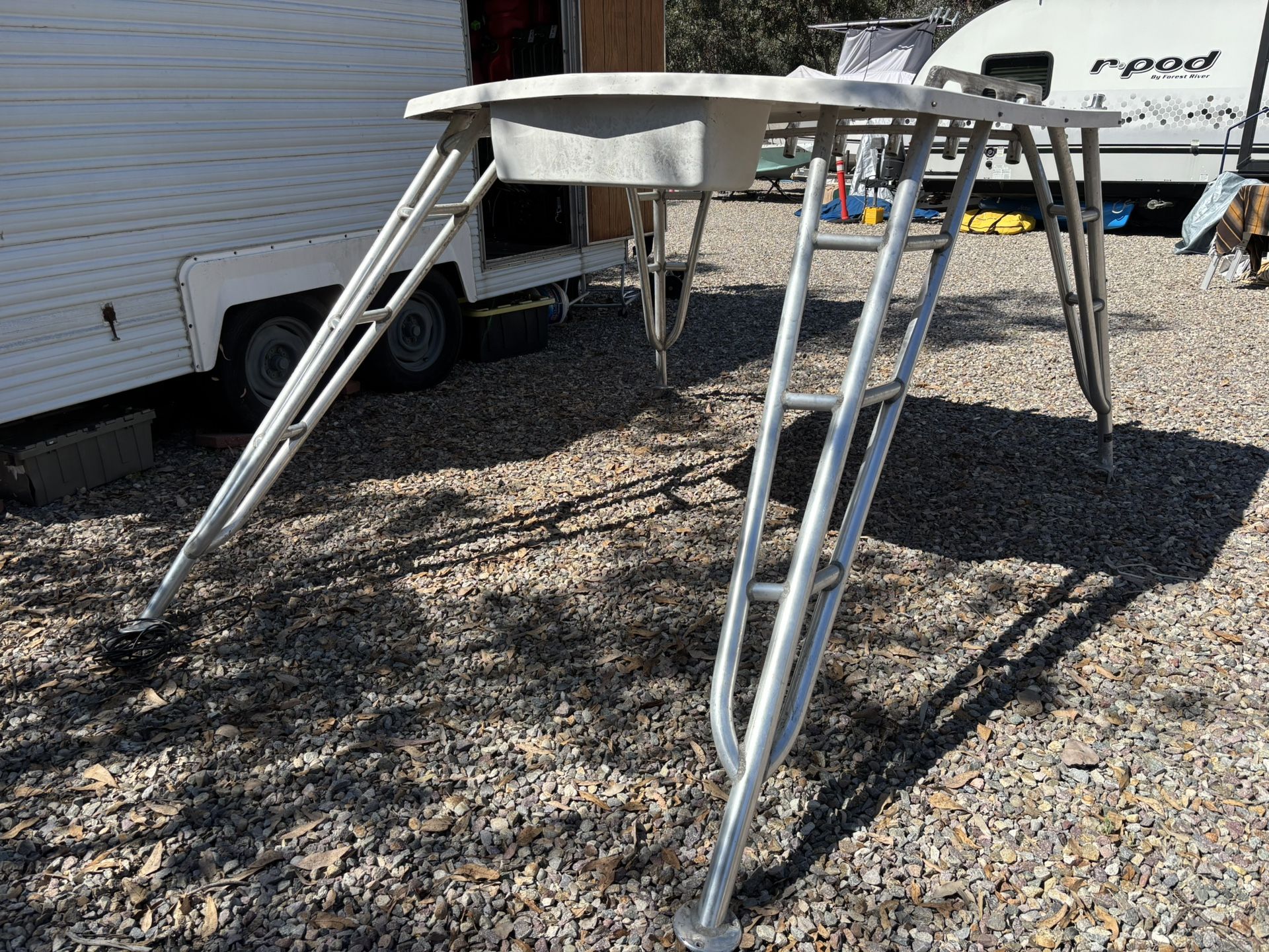 Fiberglass Hardtop 4 Walk Around Or Cuddy Large W Electronics Box Pacific Yacht Towers