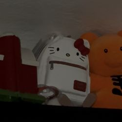 Hello Kitty bag 60$