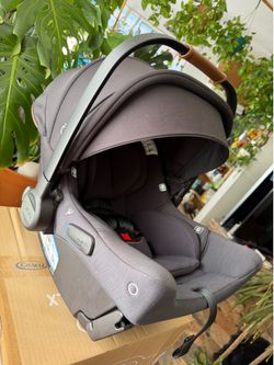 Nuna Pipa Urbn , Used in Great condition