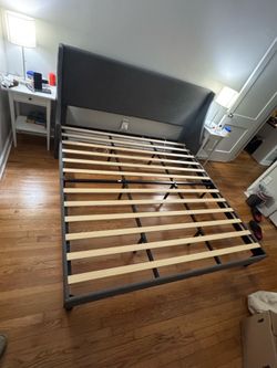 King Size Upholstered Platform Bed Frame – Gray – Excellent Condition