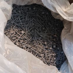 Nails For Construction Make Me Offer