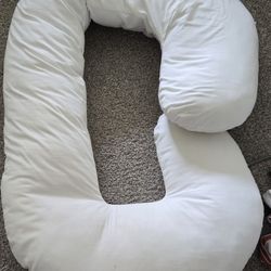 Leach Co Pregnancy Pillow With Washable Cover