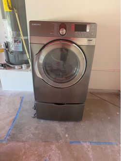 Samsung electric dryer (platinum )
