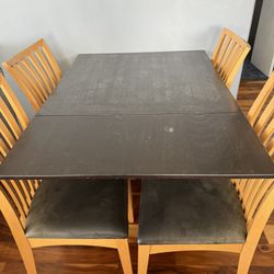 Table, chairs 