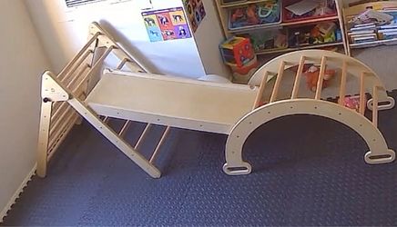 Pikler Climbing Play Set for toddler