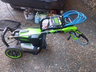 GreenWorks Pro TruBrushless 3000 PSI 2.0 GPM Cold Water Electric Pressure Washer