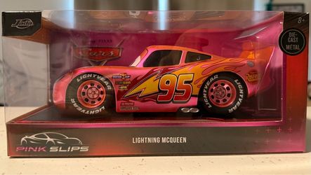 Jada Pink slips Lightning McQueen