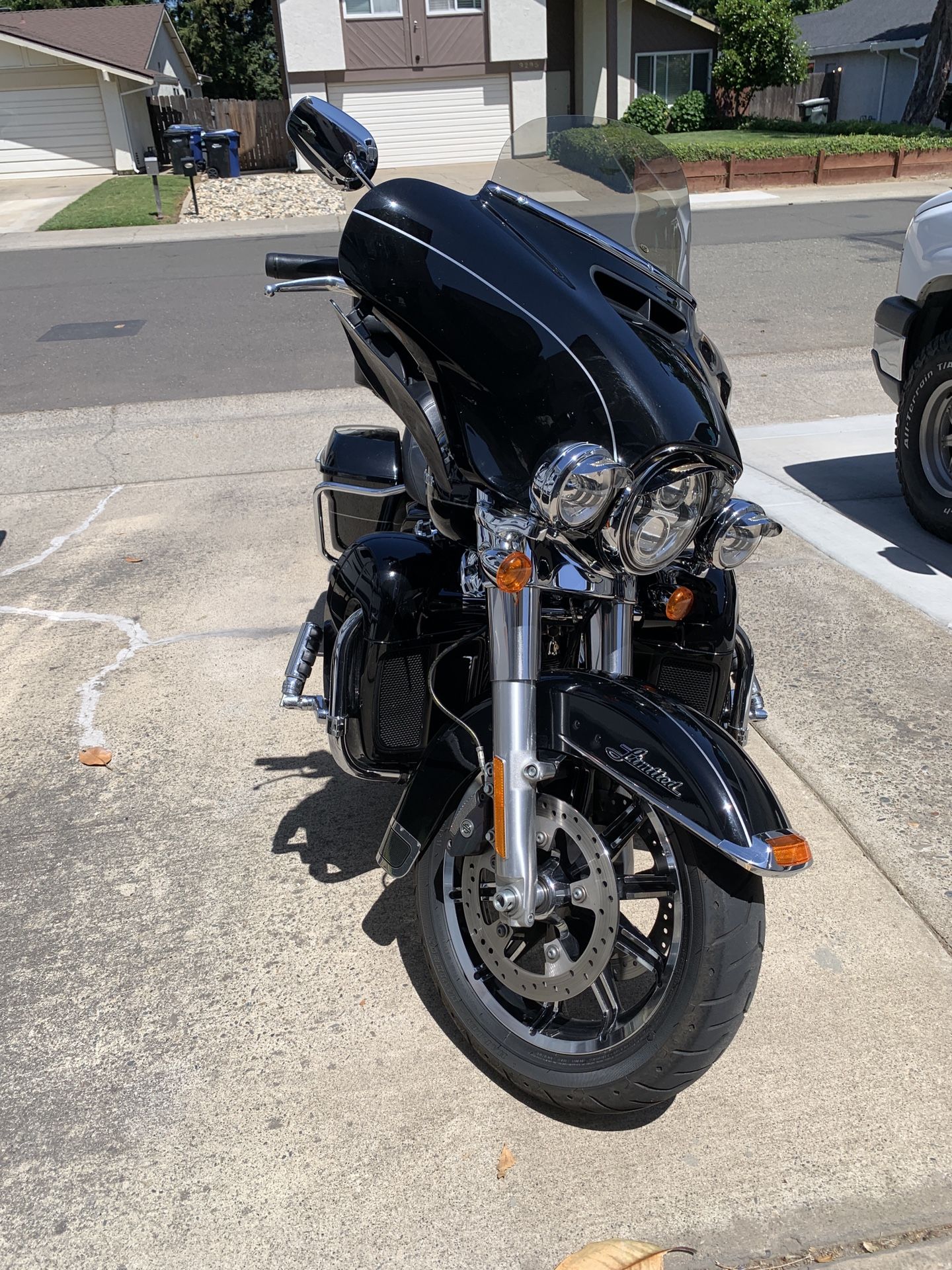 2017 Harley Limited