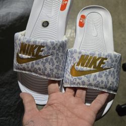 Nike Slides 