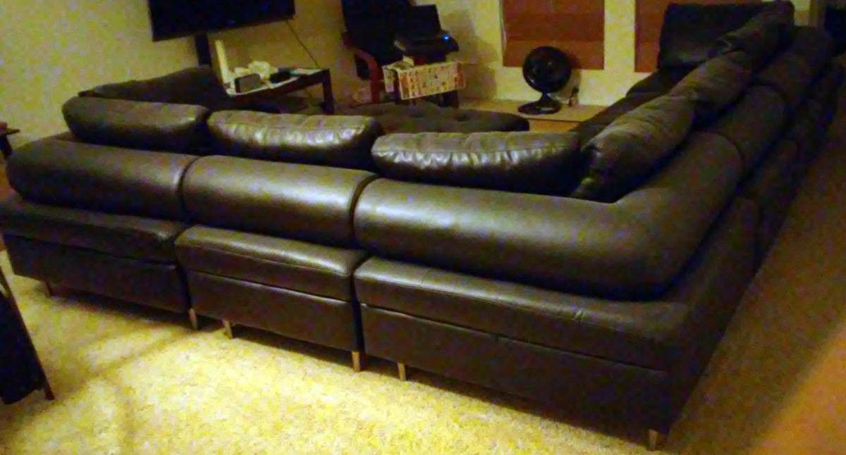 Modern 7-Piece Black Leather Modular Sectional Sofa Couch+Ottoman  (NE Fresno)