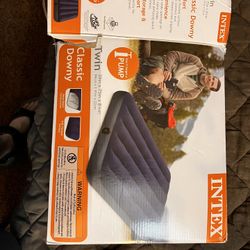 Twin I Tex Air Mattress 