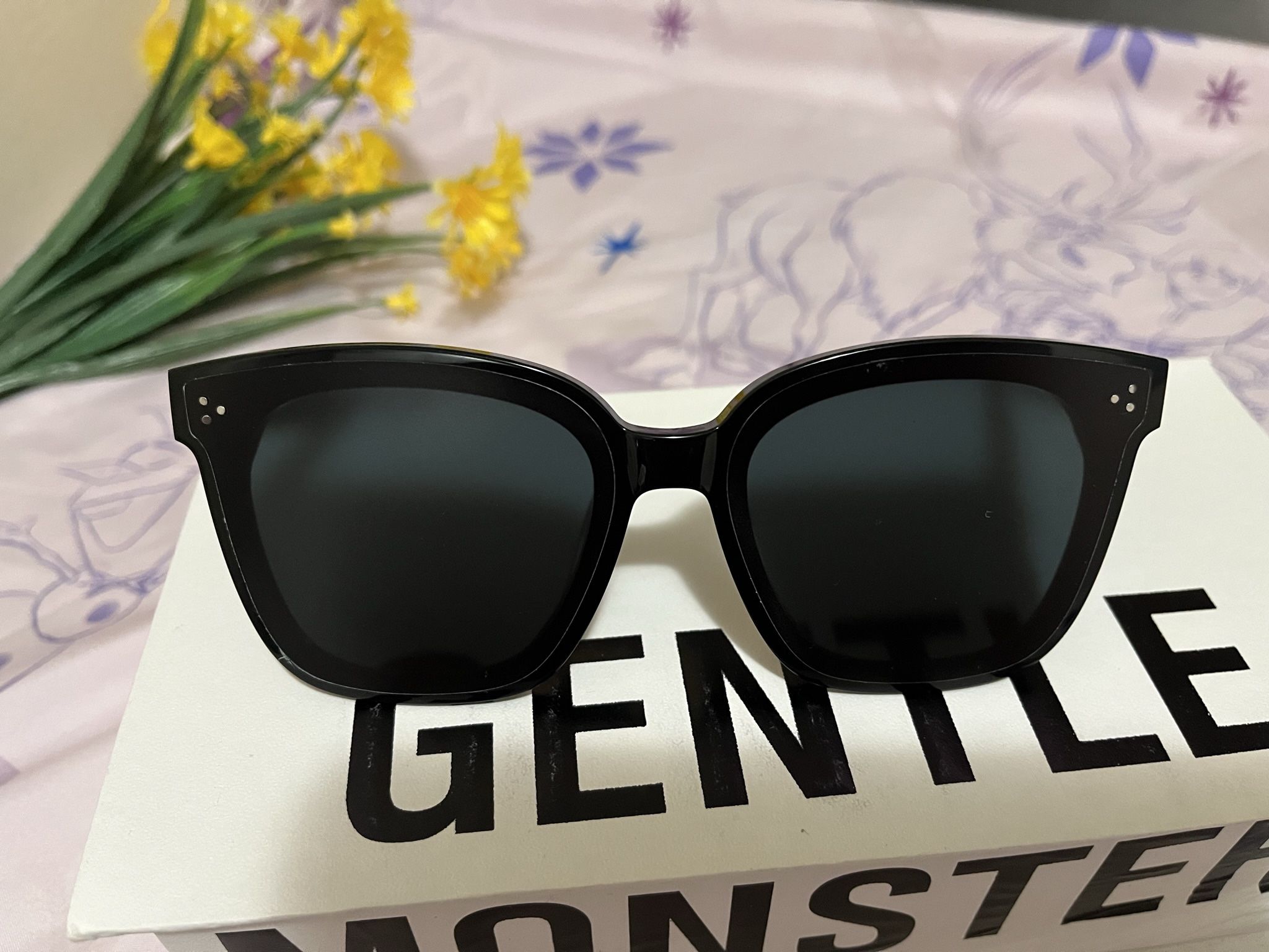 正規取扱店 日本 GENTLE MONSTER ブラック サングラス Dreamer17