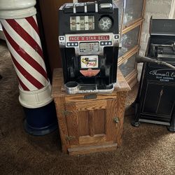 Vintage Slot Machine 1940s