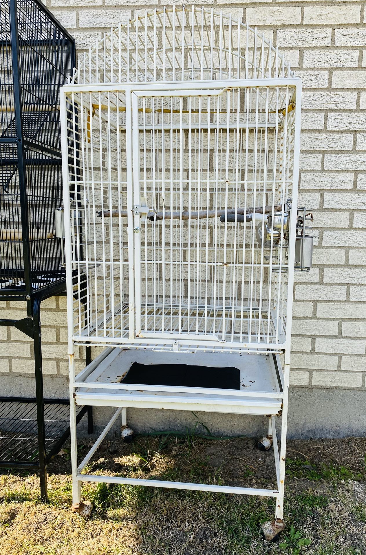 SOLID BIRD CAGE 5ft)
